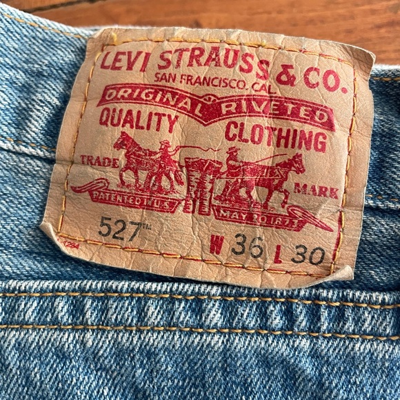 Levi's Men's‎ Light Blue Slim Straight Jeans - Picture 2 of 4